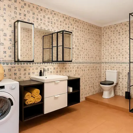 Tutti Apartament Funchal (Madeira)